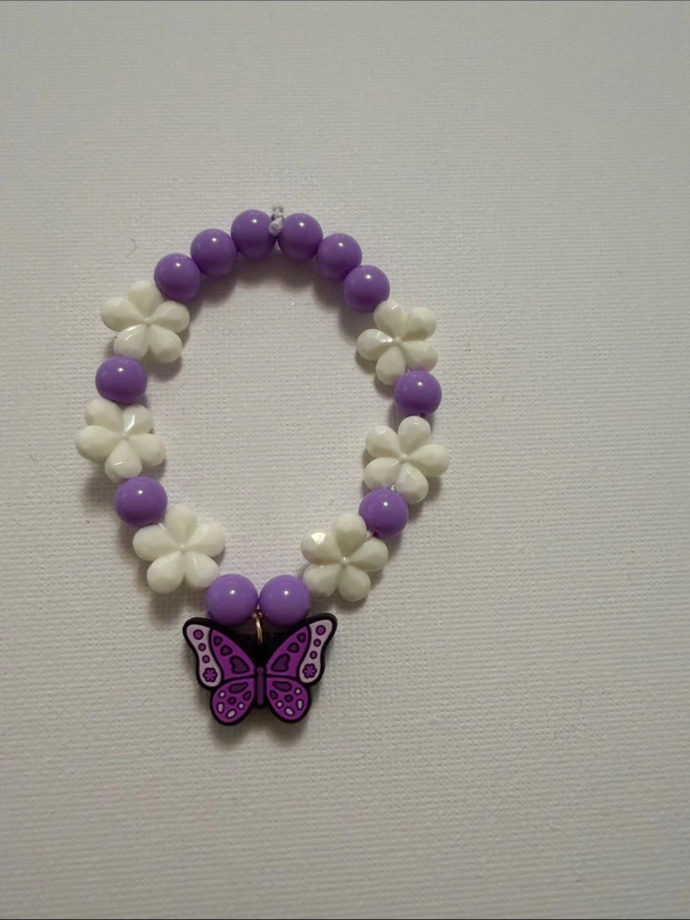 Girls Purple & White Butterfly Flower Bead Bracelet